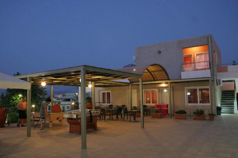 Hotel Koukouras Stalós Exterior foto